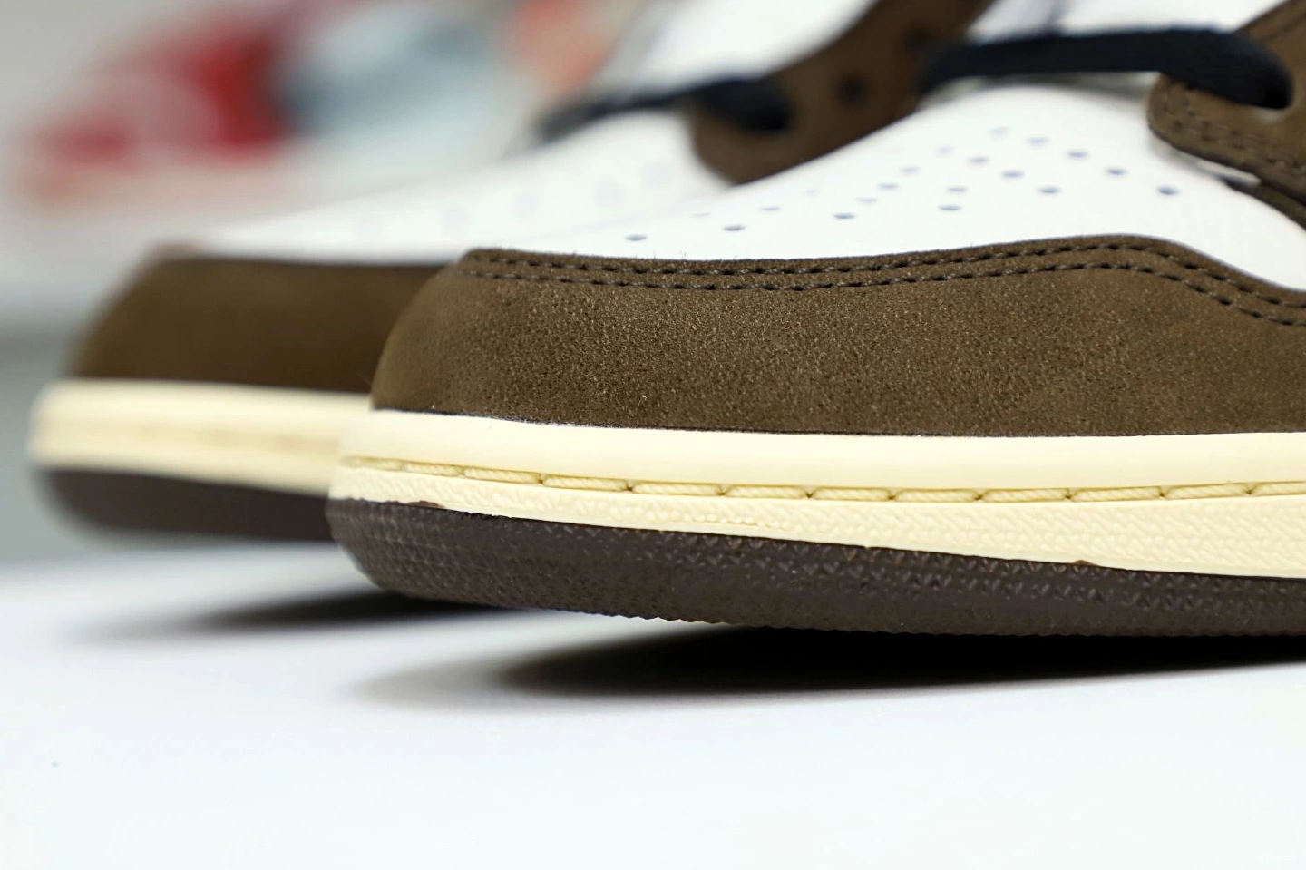 RETRO 'MOCHA' AIR HIGH 1 SCOTT X TRAVIS OG JORDAN 0206